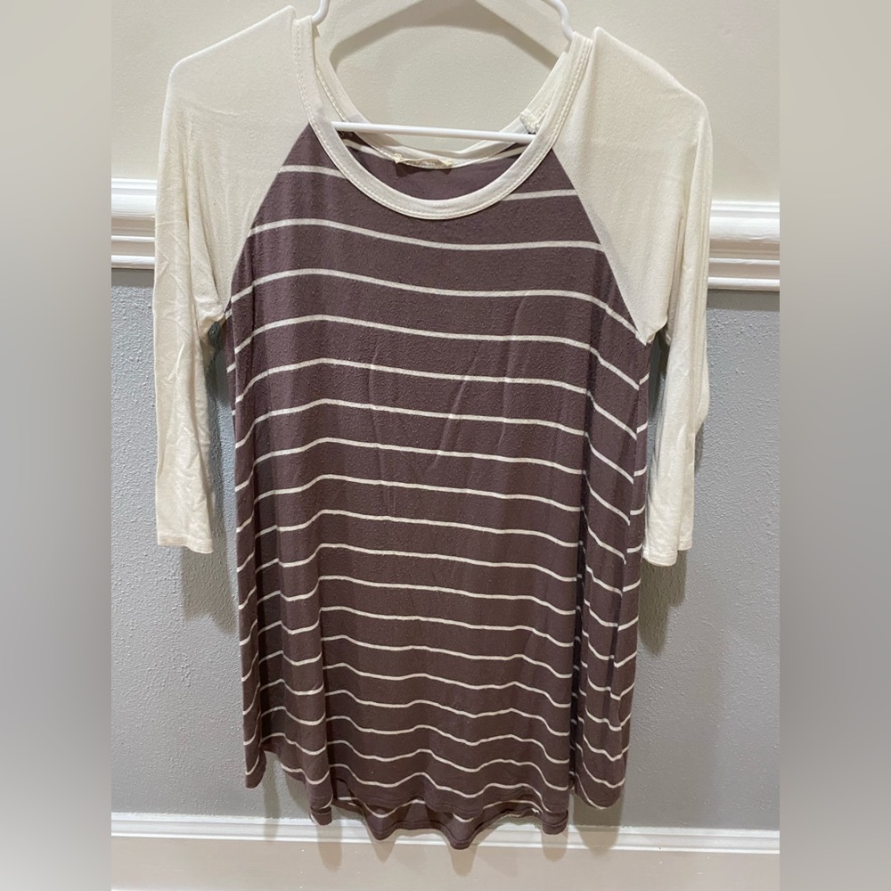 Striped 3/4 Top